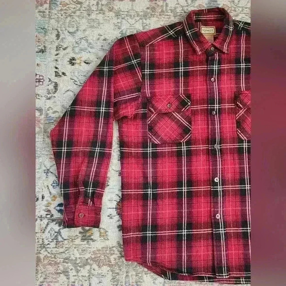 CE Schmidt Men's Red Plaid Button Front Shacket top, sz LG - Picture 4 of 12